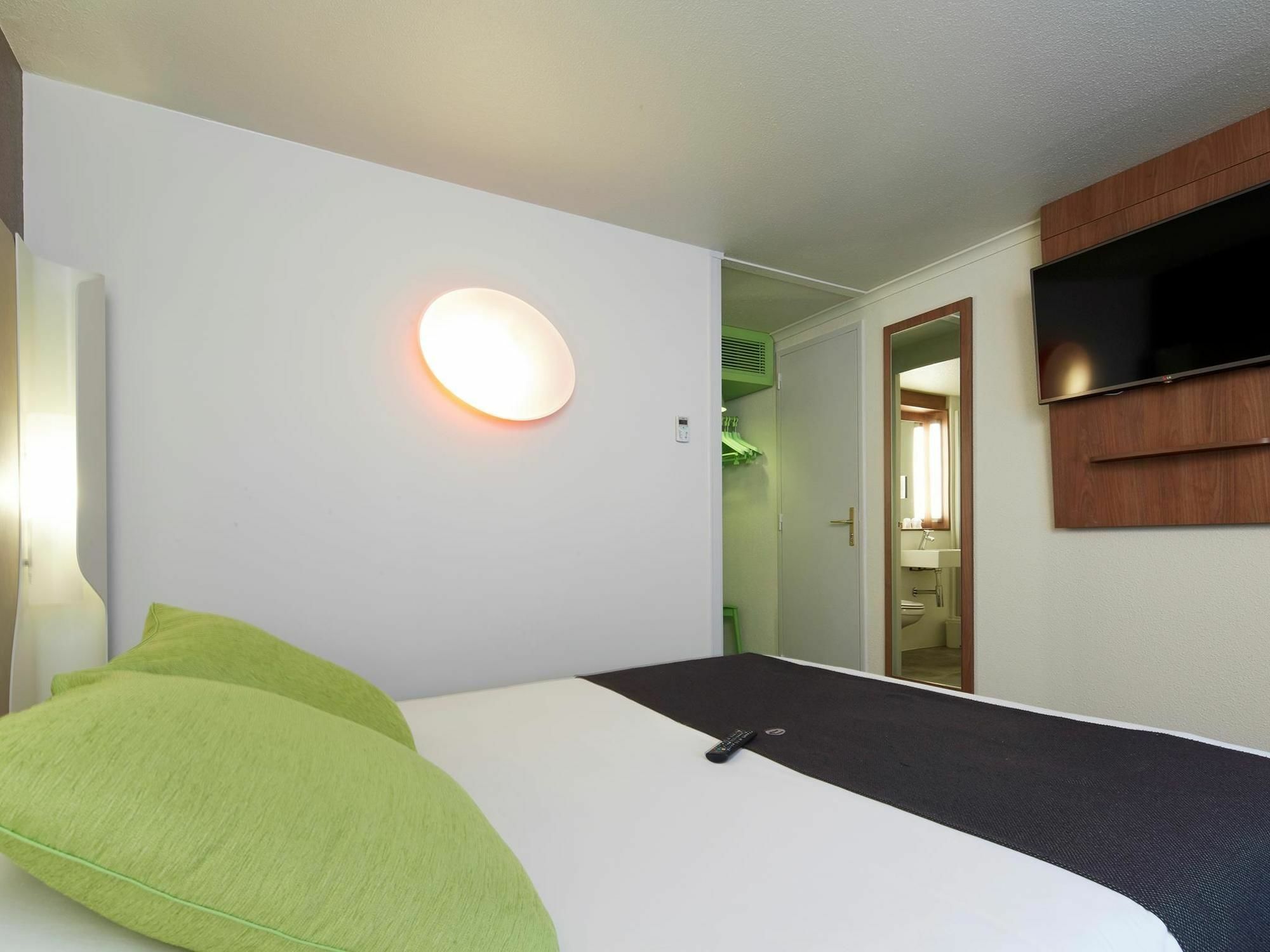 Campanile Tours Sud - Chambray-Les-Tours Hotel Luaran gambar